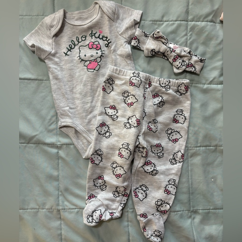 Hello Kitty Set